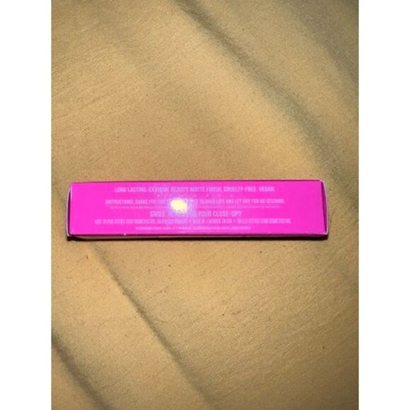 NIB Jeffree Star Velour Liquid Lipstick in Birthday Suit - Picture 6 of 9